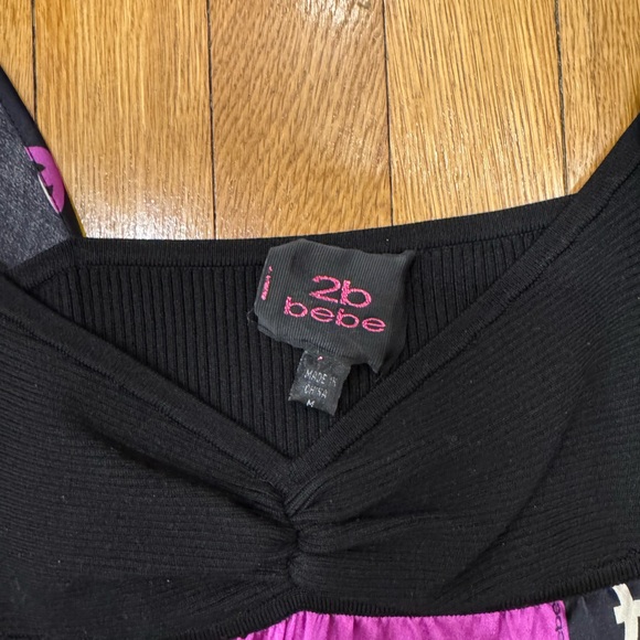 2B Bebe - Chic Black and Purple Dress with fun abstract chain patterns - Picture 4 of 6